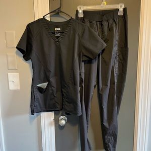 WonderWink Pro scrub set - black